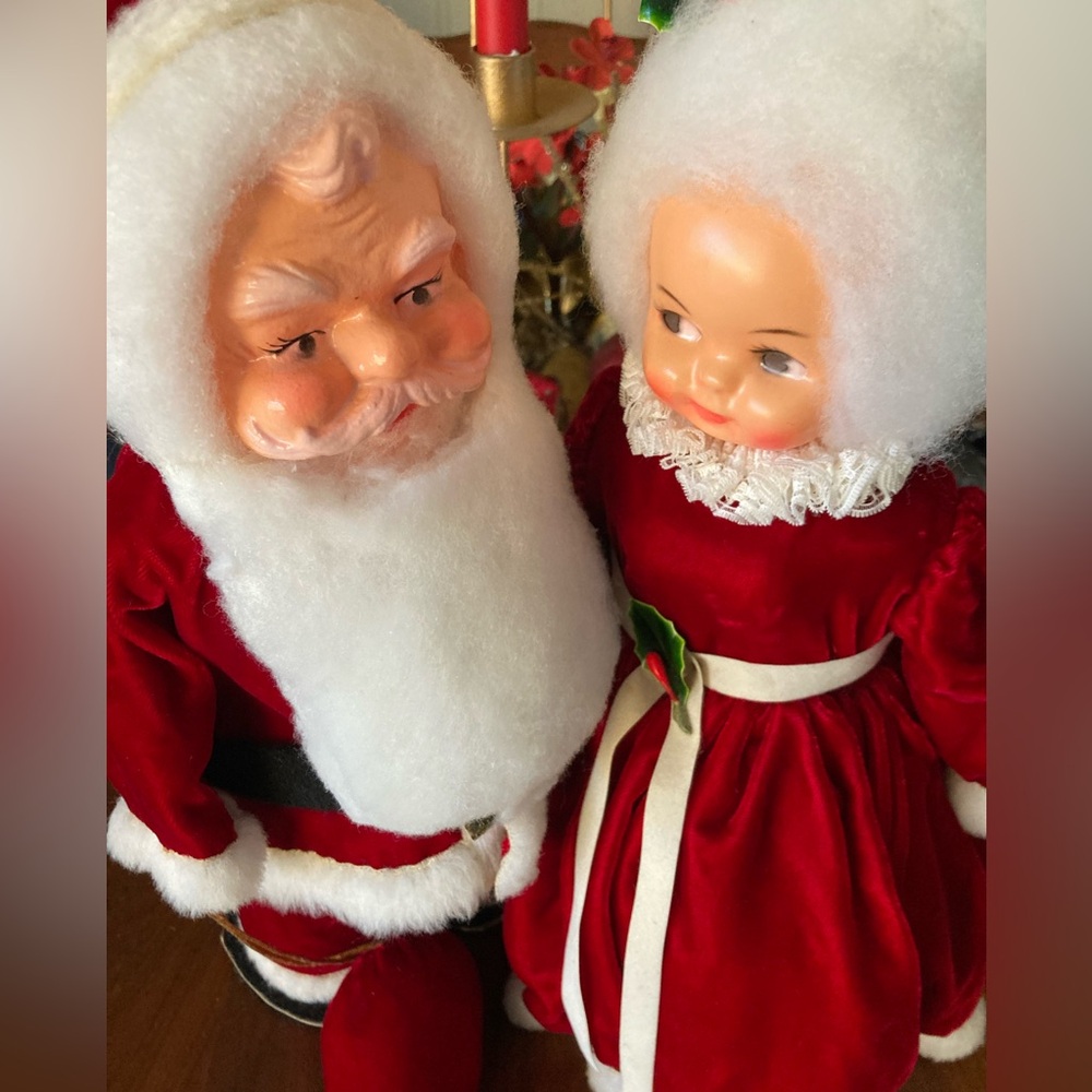 Vintage Santa Claus & Miss Clause Dolls